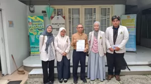 Silaturahim mahasiswa IKIP Siliwangi Cimahi Ke Homeschooling PKBM Pintar Berbakat